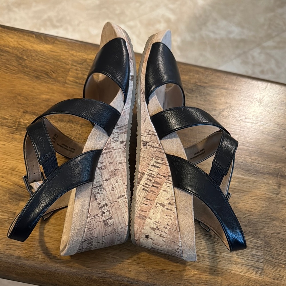 LifeStride soft system Black Strappy Wedge Sandals - Picture 7 of 11